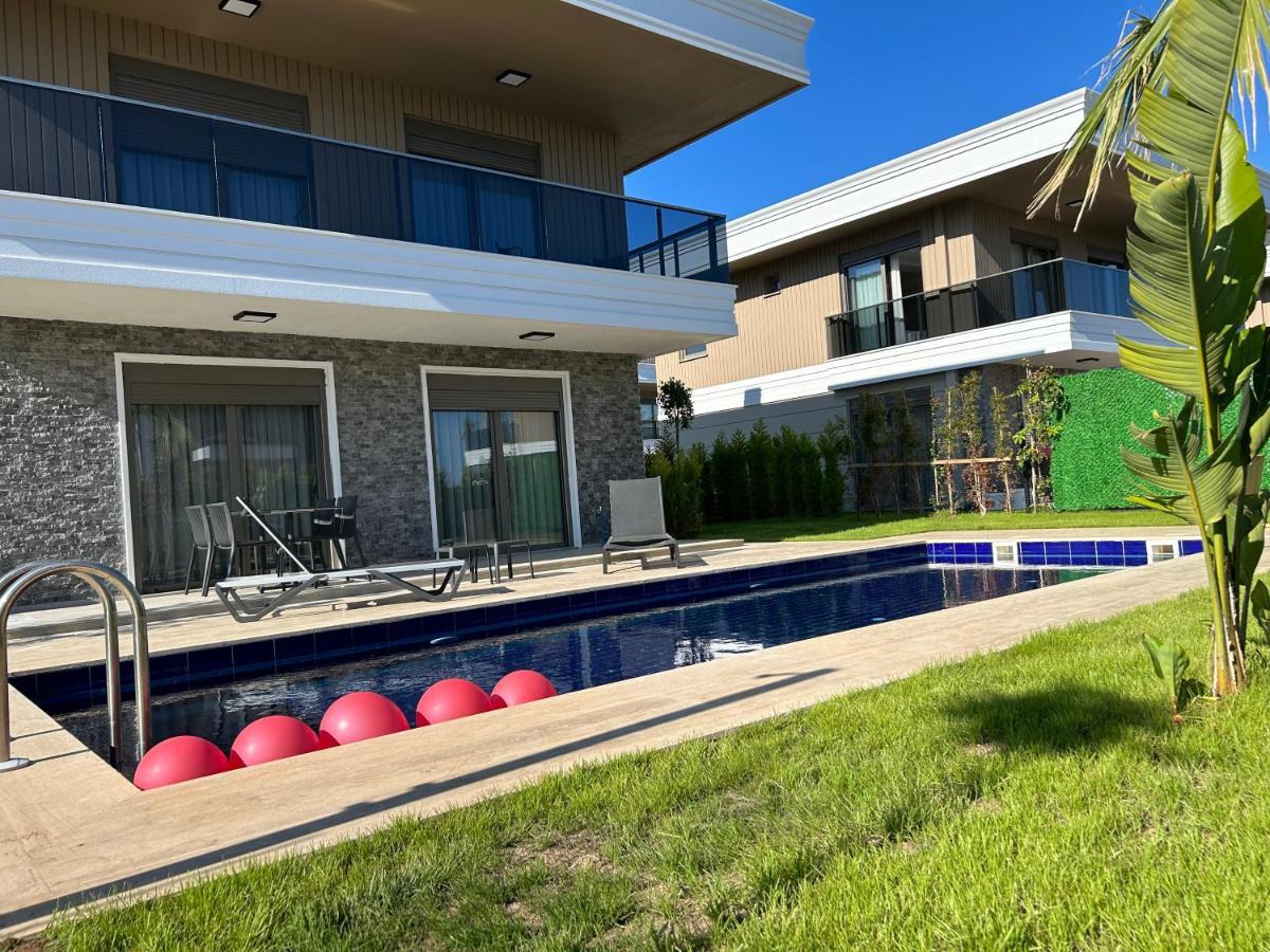 Nirvana Belek Villas Eksteriør billede
